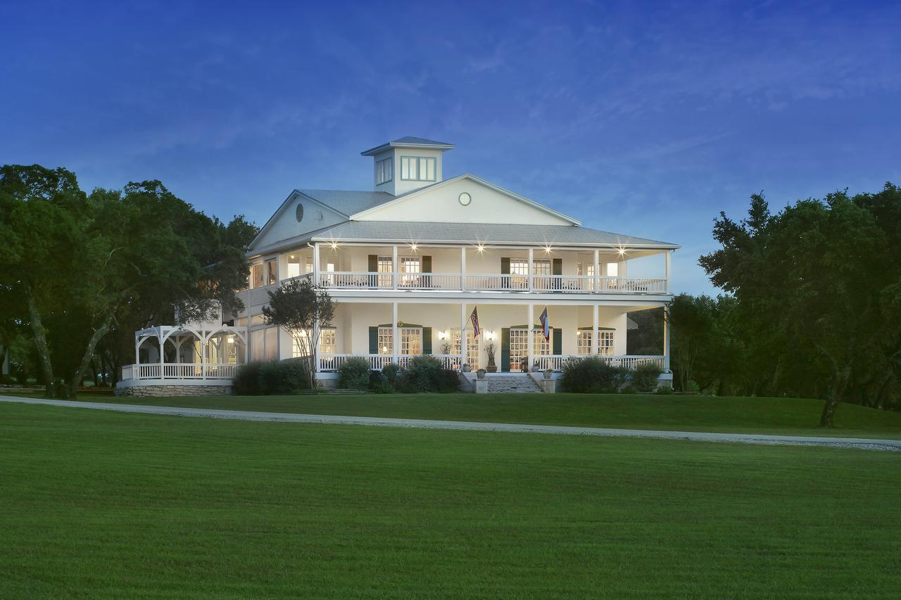 Rose Hill Retreat Aaa Four Diamond Inn Stonewall エクステリア 写真